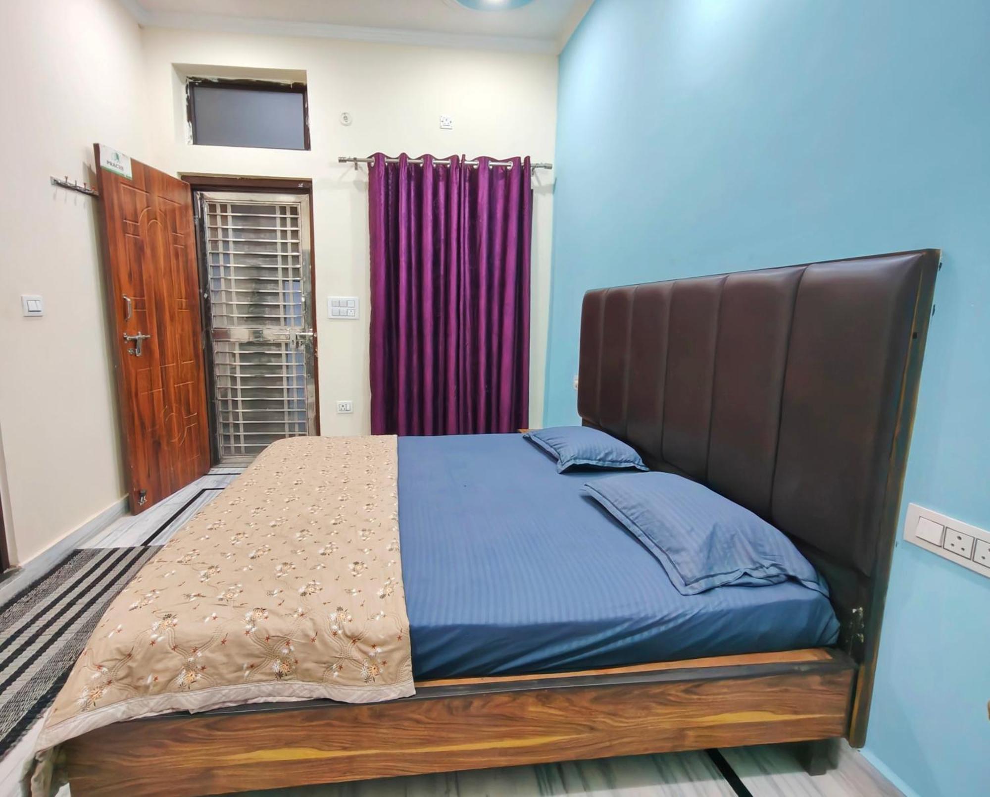 Deepak Homestay Рішикеш Екстер'єр фото